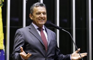 Dep. Fed. Charles Fernandes declara apoio ao pré-candidato à Estadual, Léo Visão