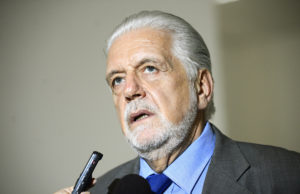 Jaques Wagner avisa: “Não quero ser candidato”