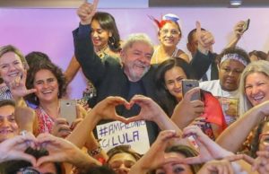 PT aposta em eleitorado feminino contra Bolsonaro, em propaganda na TV