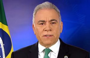 Ministro detalha motivos para decretar fim da emergência sanitária