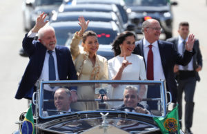 Lula sobe a rampa e é o 39º Presidente do Brasil