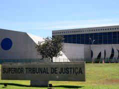 Justiça dá 20 dias para Jerônimo se explicar sobre pedidos de empréstimos