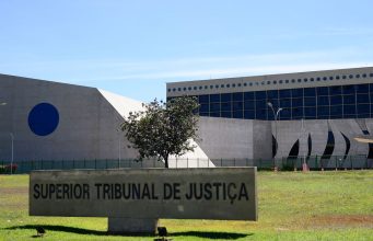 Disputa por vaga no STJ tensiona clima entre ministros do STF; desembargador que soltou Lula “corre por fora”